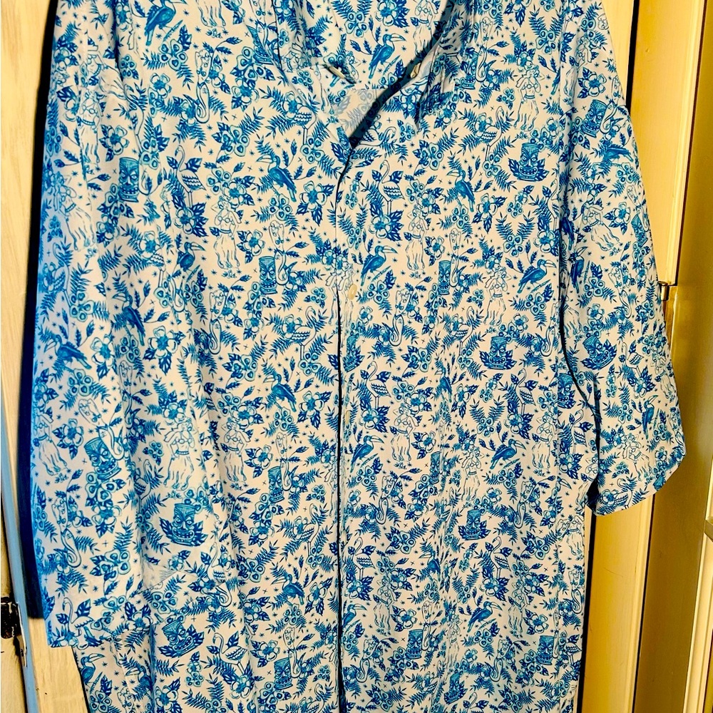 Men's Caribbean Blue and White Floral Hawaii Shirt 4X Tall Fun Polynesian Print